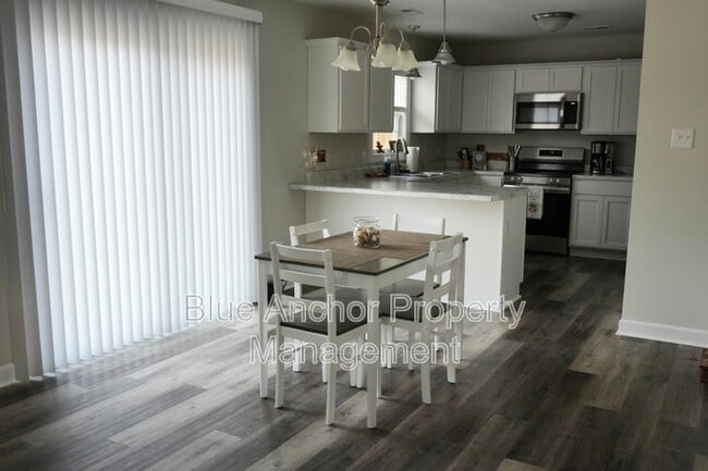 Building Photo - 206 Browns Ferry Rd