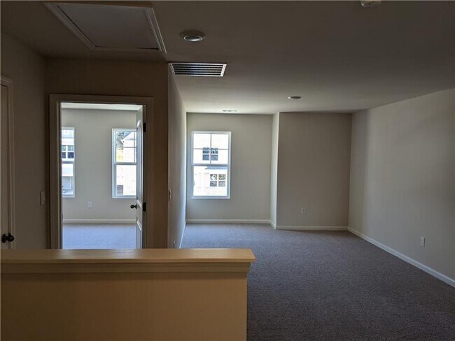Building Photo - 5964 Screech Owl Dr