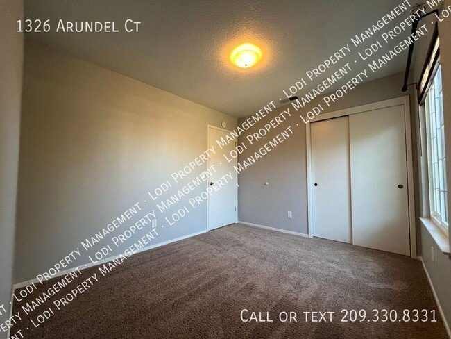 Building Photo - 1326 Arundel Ct