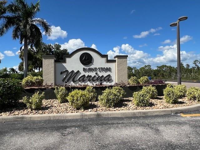 Building Photo - 6000 Key Largo Cir