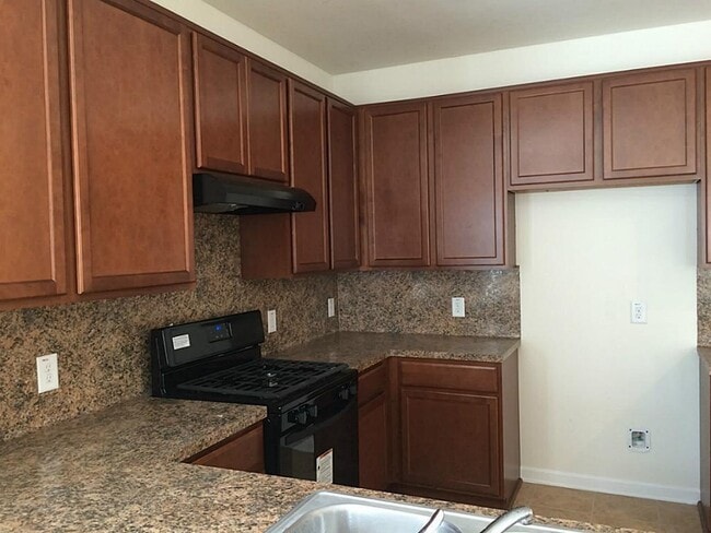 Building Photo - 21015 Blackstone Villa Ln