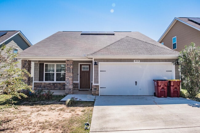 Building Photo - 489 Eisenhower Dr