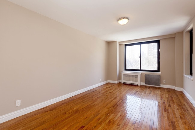 Building Photo - 788 Columbus Avenue