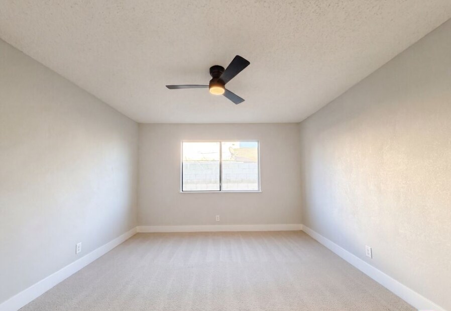 Building Photo - 2553 E Ave J 4