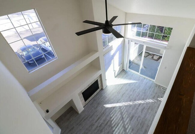 Building Photo - 2602 Timberwood Dr
