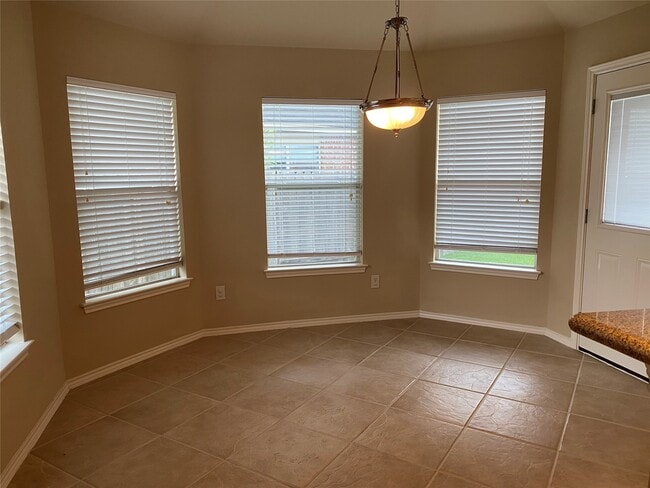 Building Photo - 28010 Brendon Trail Ct