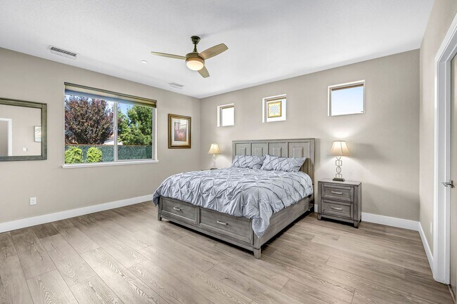 Building Photo - 2722 Mylonite Dr