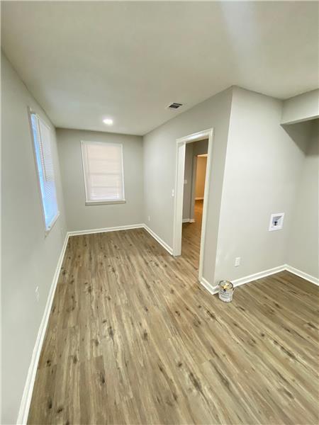 Building Photo - 2137 Bolling St