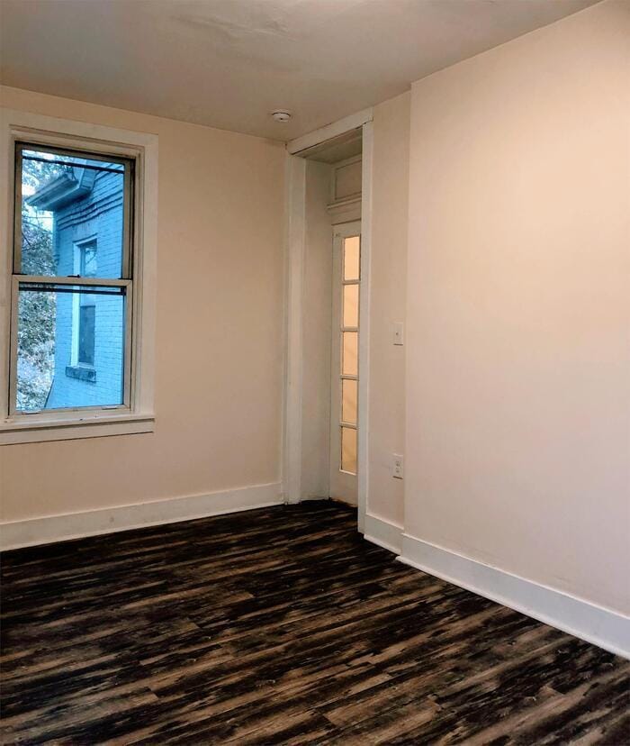 Bed 3 - 7123 Penn Ave
