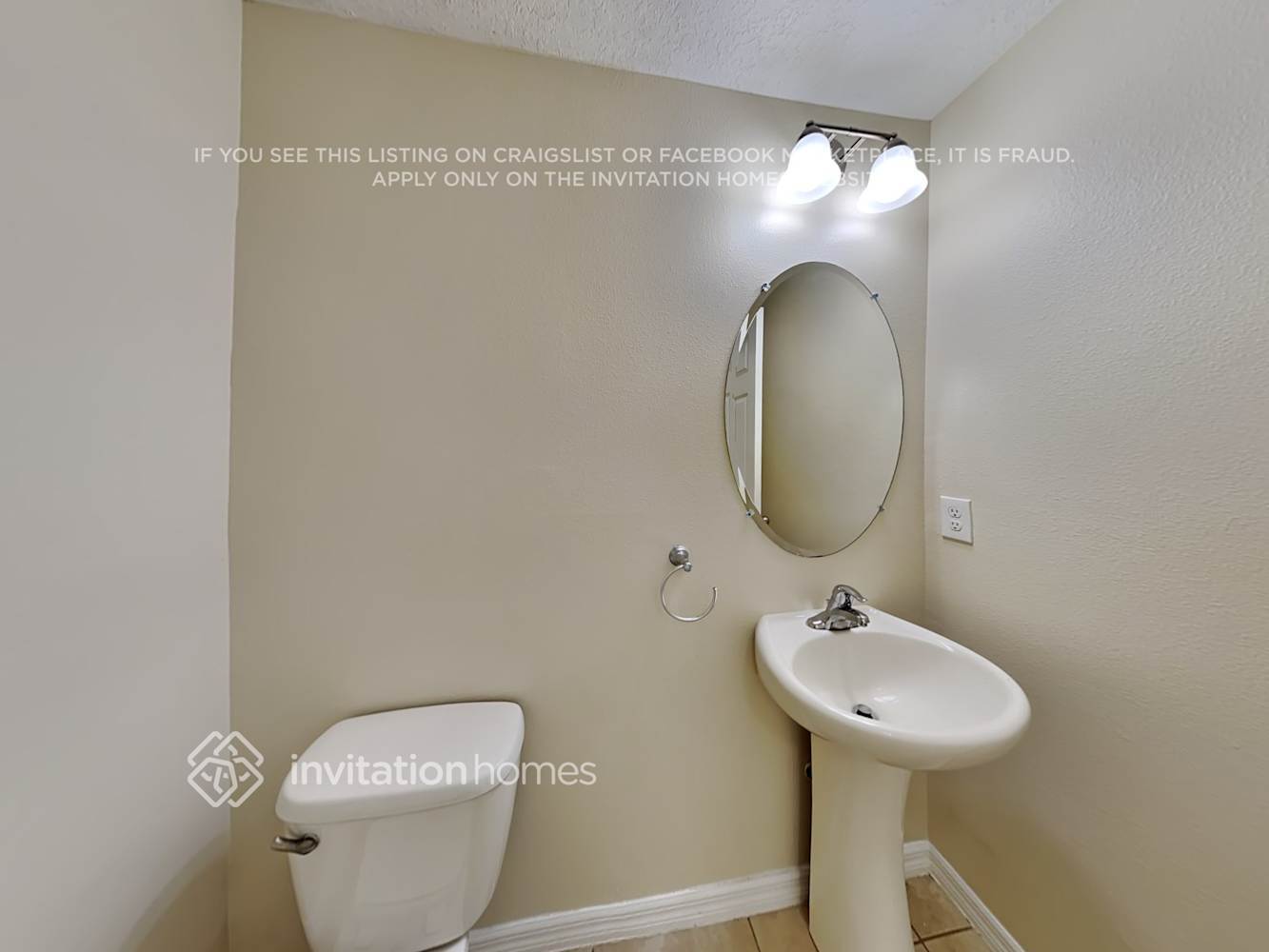 Building Photo - 212 Oaklanding Ln
