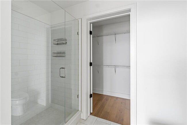 Building Photo - 788 West Marietta St NW