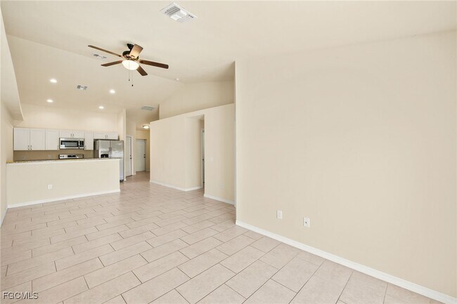 Building Photo - 4111 Skyline Blvd