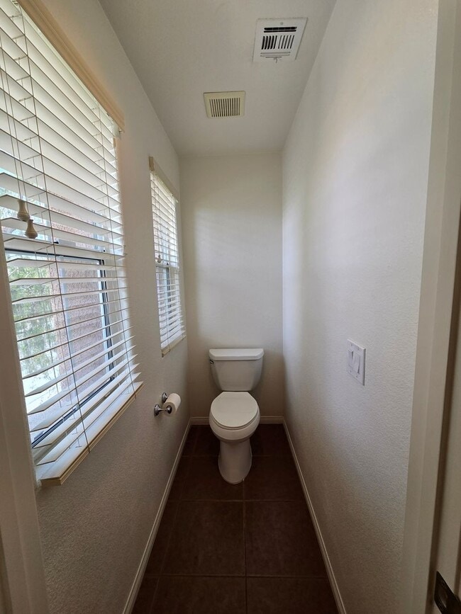 Building Photo - A Fabulous 3 Bedroom, 2 Bathroom  HOME IN ...