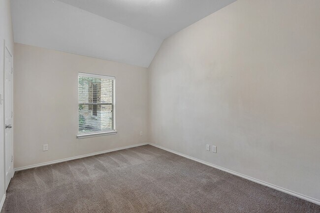 Building Photo - 3711 Rocky Ledge Ln