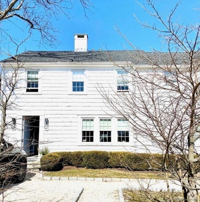 Building Photo - 12 Murvon Ct