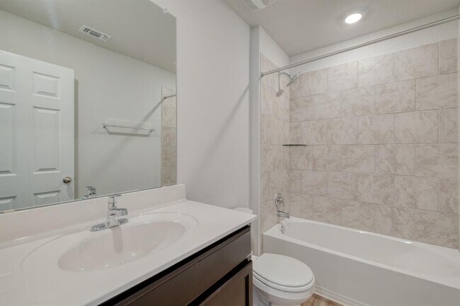Building Photo - 167 McNamara Ct