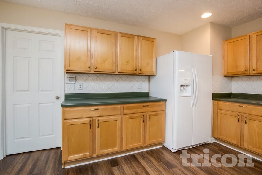 Building Photo - 1765 Campbell Ives Dr SE