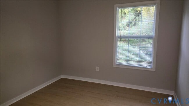 Building Photo - 9102 Mayland Dr