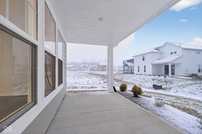 Building Photo - 15988 Tharp Wds Dr