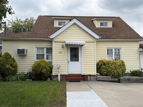 Building Photo - 184 Horton Ave