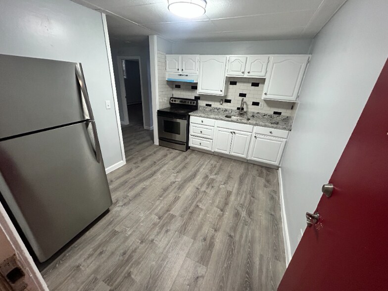 Building Photo - 10 Grafton St