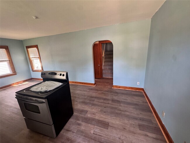Building Photo - 1107 Bristow St