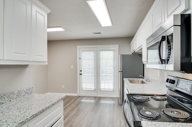 Building Photo - 4035 Calypso Dr