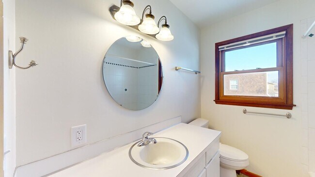 Building Photo - Available August 2026!  Beautiful Home in North Ames