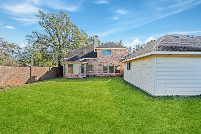 Building Photo - 9306 Lochflora Dr