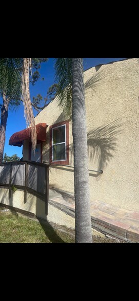 Building Photo - 1960 Florida Ave