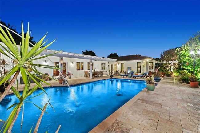 Building Photo - 10740 SW 74th Ct