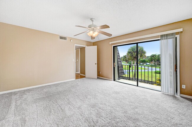 Building Photo - 2111 Vista Oaks Cir NE