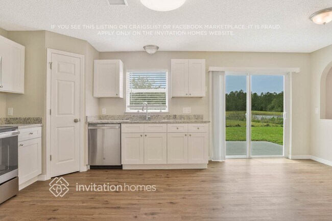 Building Photo - 10 Tamiami Way