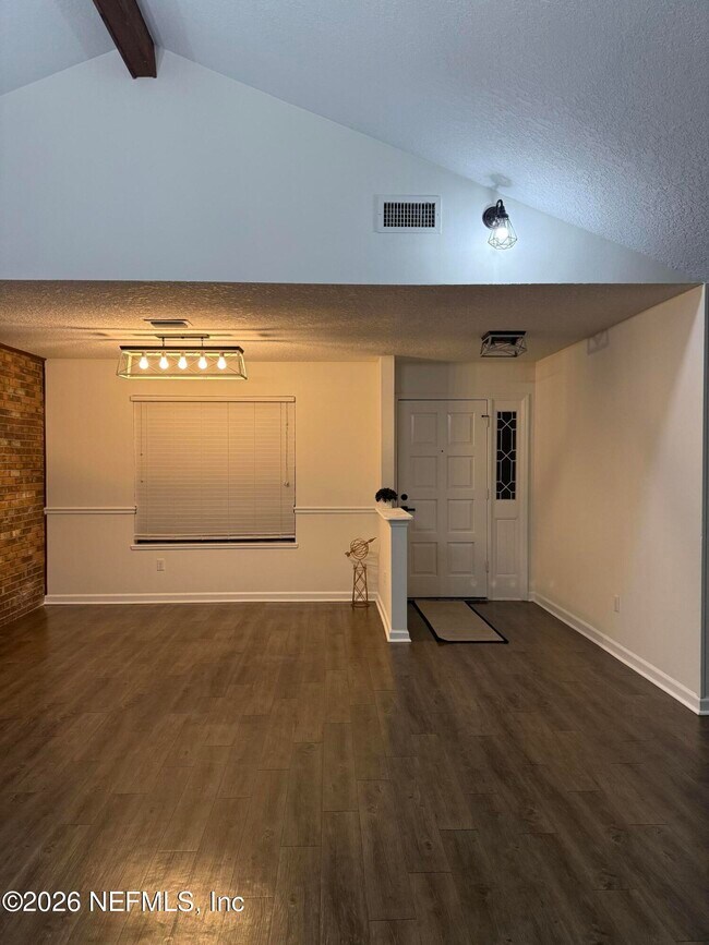 Building Photo - 35056 Keith Rd