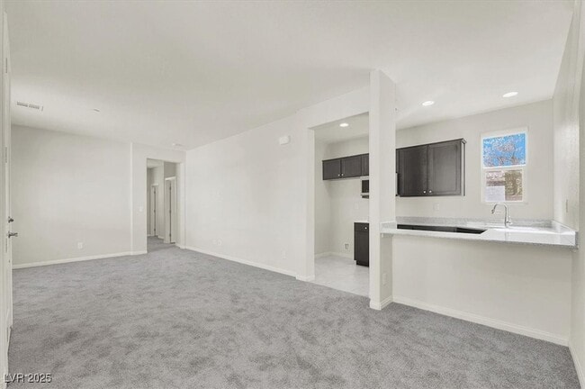 Building Photo - 4709 N Park St