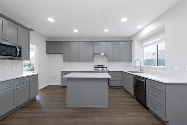 Building Photo - 5032 Enclave Ct