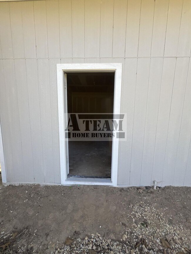 Building Photo - Remodeled 2 Bed 1 Bath in Mabank