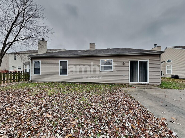 Building Photo - 12276 Carriage Stone Dr