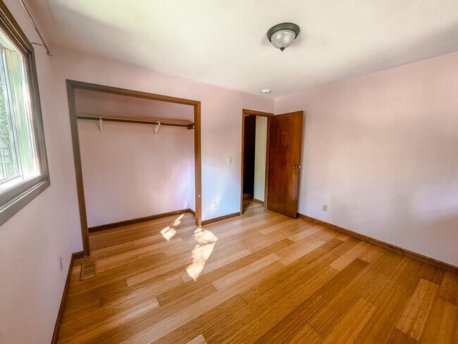 Building Photo - 31835 Owl Rd