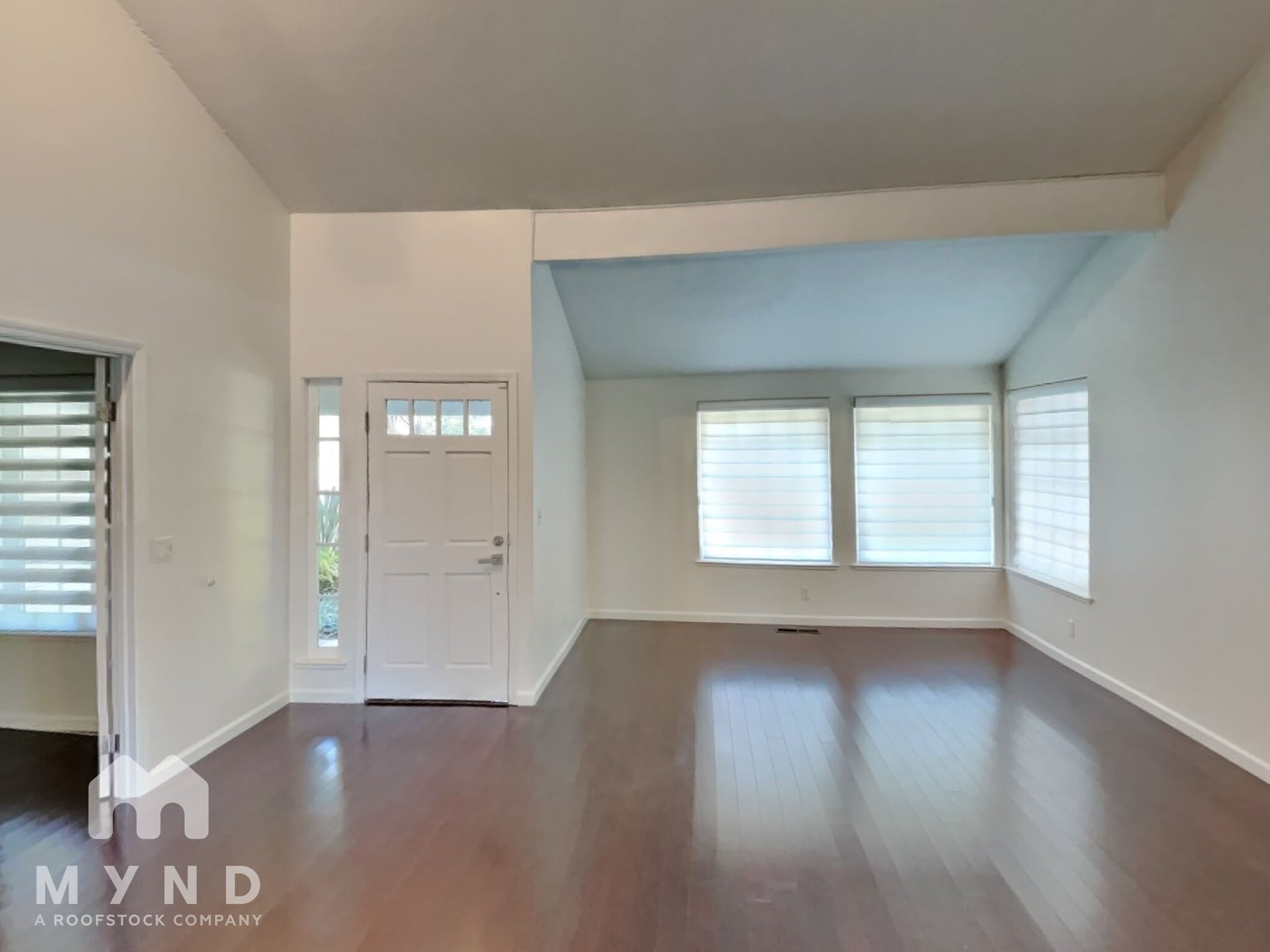 Building Photo - 990 Tera Ct