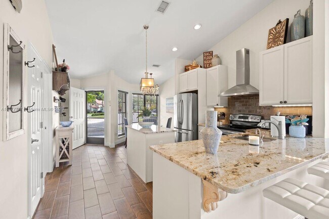 Building Photo - 18551 Woodstream Dr