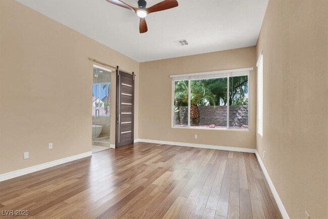 Building Photo - 1330 Coulisse St