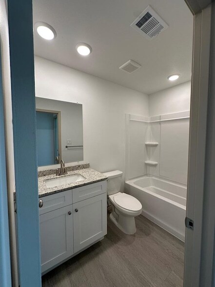 Building Photo - 1321 Bajada St