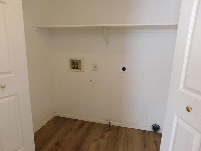 Building Photo - Spacious Home in N Grand Junction