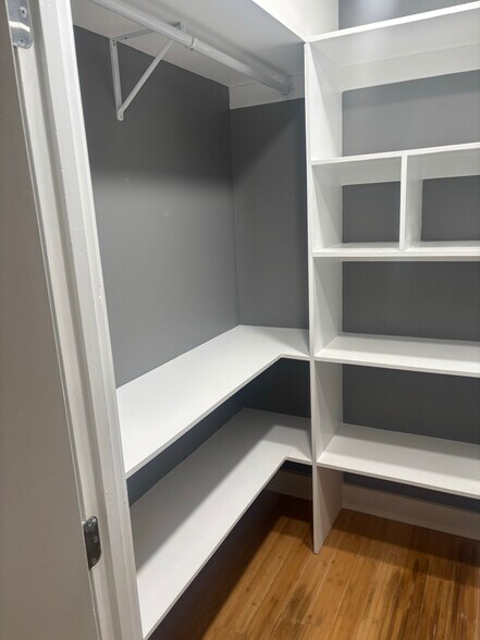 Building Photo - 2351 16th St SE