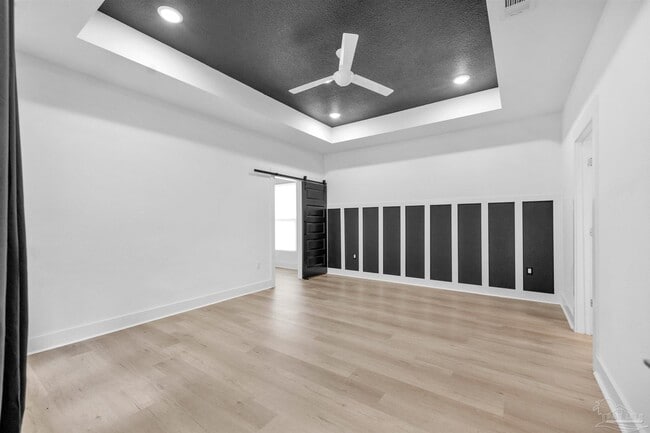 Building Photo - 17 N L St