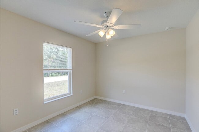 Building Photo - 8886 98th Ct