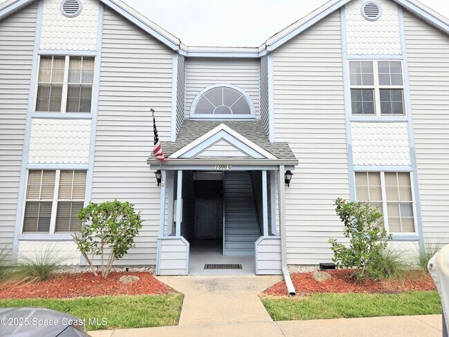 Primary Photo - 7300 N Cocoa Blvd