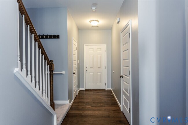 Building Photo - 5617 Benoni Ct