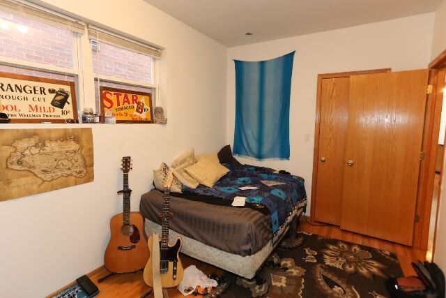 Building Photo - 1033 N Mozart St